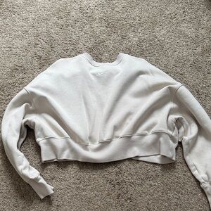 Nike Off-White Cropped Sweatshirt